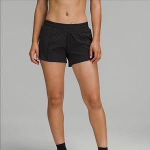 Lululemon Low-Rise Hotty Hot shorts (4inch length)